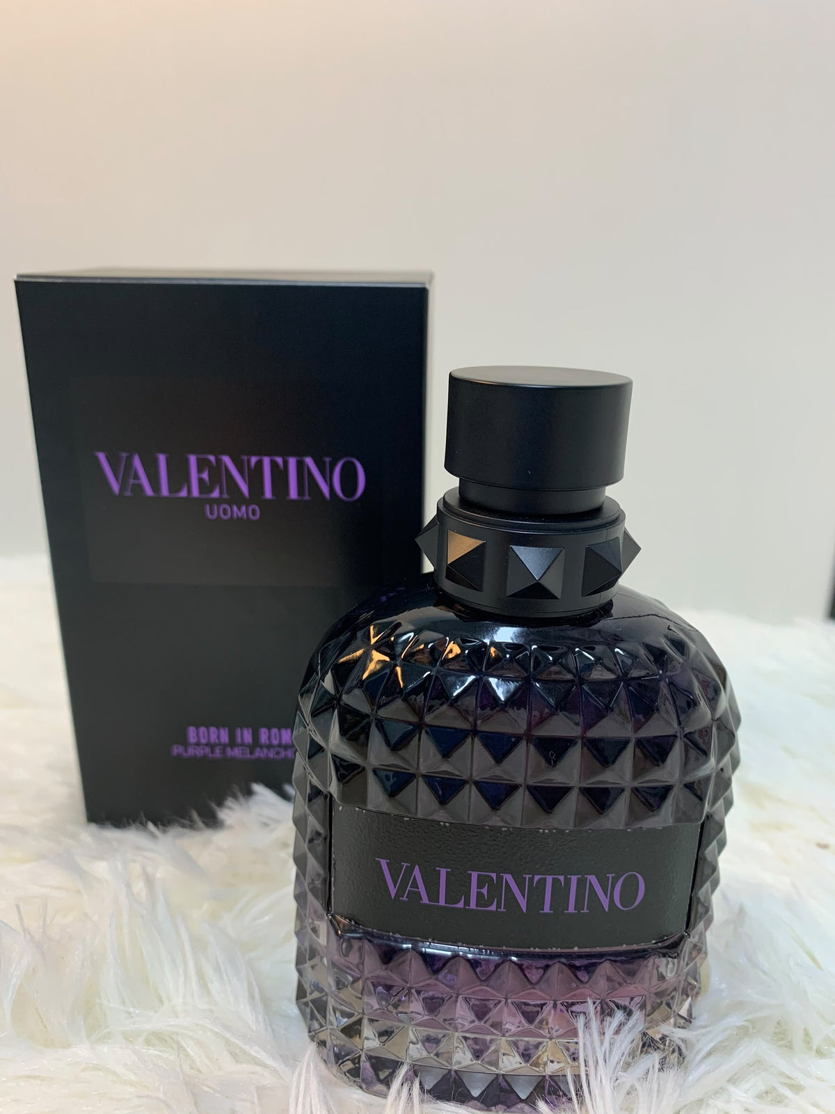 Valentino Uomo Born in Roma
